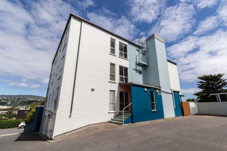 Photo of property in Coromandel Heights, 11/111 Coromandel Street, Newtown, Wellington, 6021