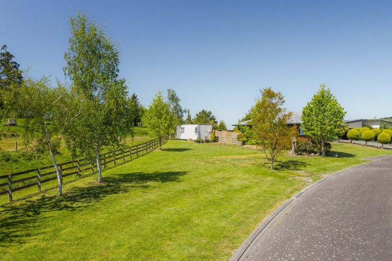 Photo of property in Parkland Drive, Waipawa, 4210