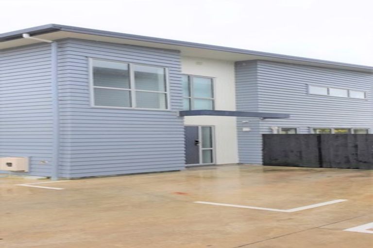 Photo of property in 11u2 Crosher Place, Silverdale, Hamilton, 3216