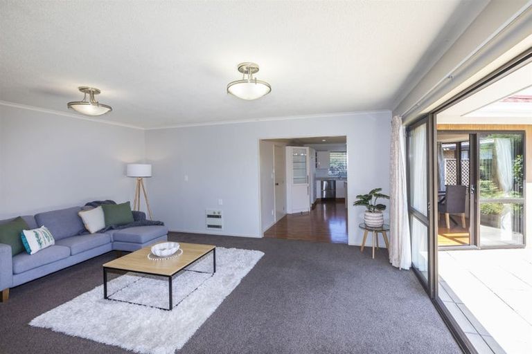 Photo of property in 65 Lowry Avenue, Redwood, Christchurch, 8051