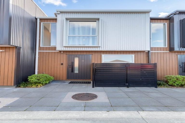 Photo of property in 7c Dyer Street, Epuni, Lower Hutt, 5011
