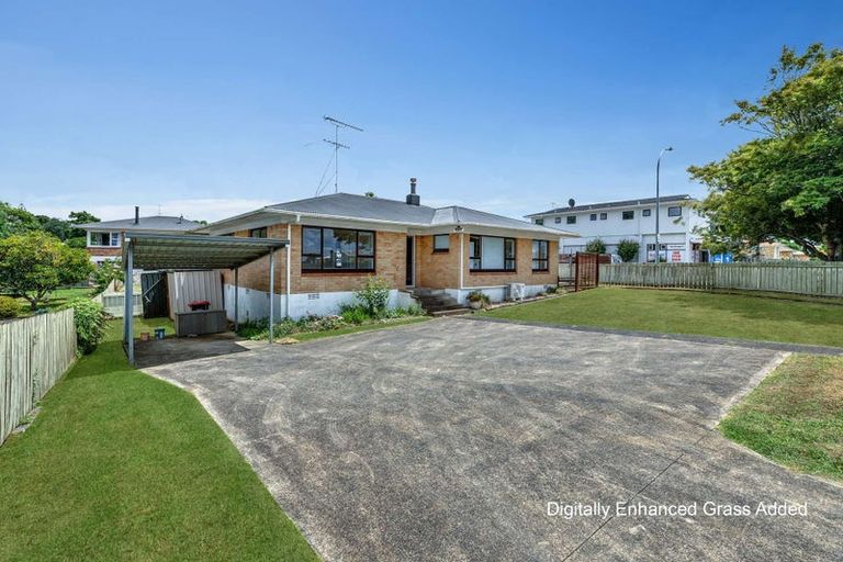Photo of property in 8 Paerata Road, Pukekohe, 2120