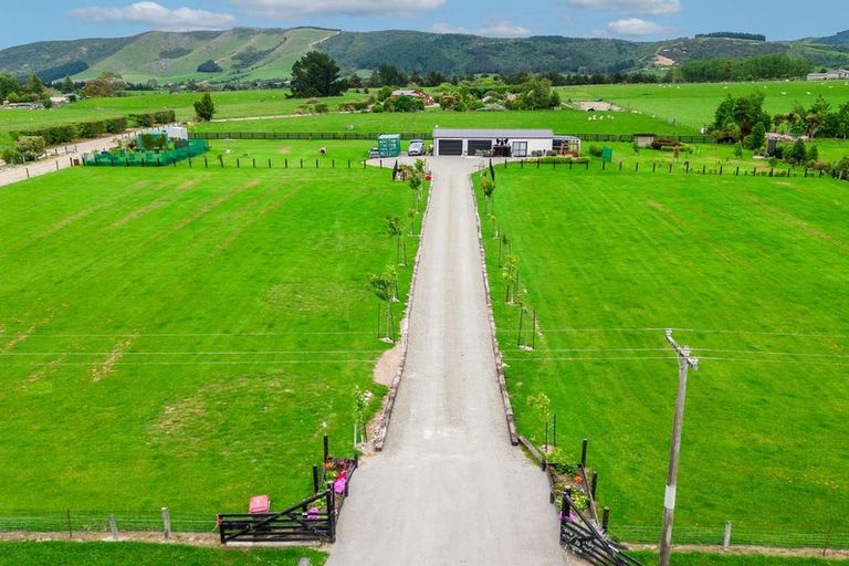 Photo of property in 55 Bakers Road, Waimate, 7978