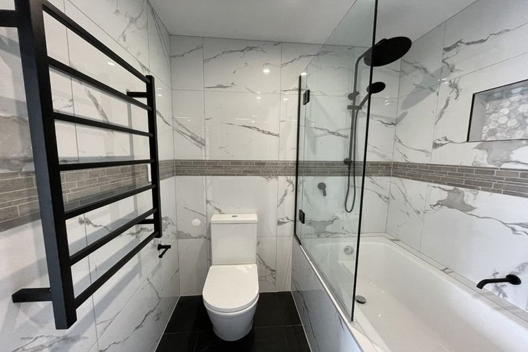 Photo of property in 148u9 Evans Bay Parade, Roseneath, Wellington, 6021