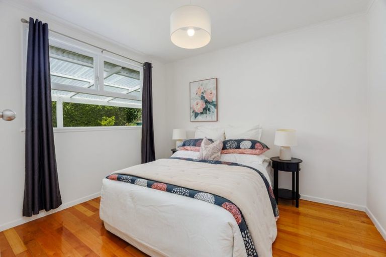 Photo of property in 2/13 Tilden Avenue, Hillcrest, Auckland, 0627