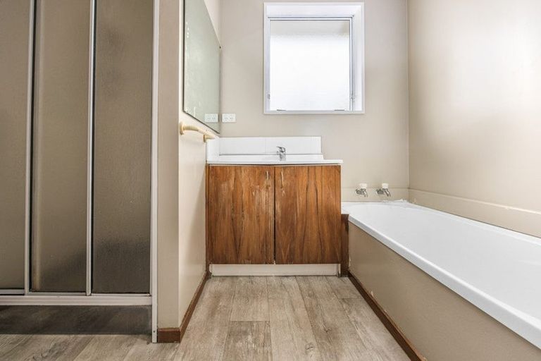 Photo of property in 2/10b Thames Street, Mairehau, Christchurch, 8013