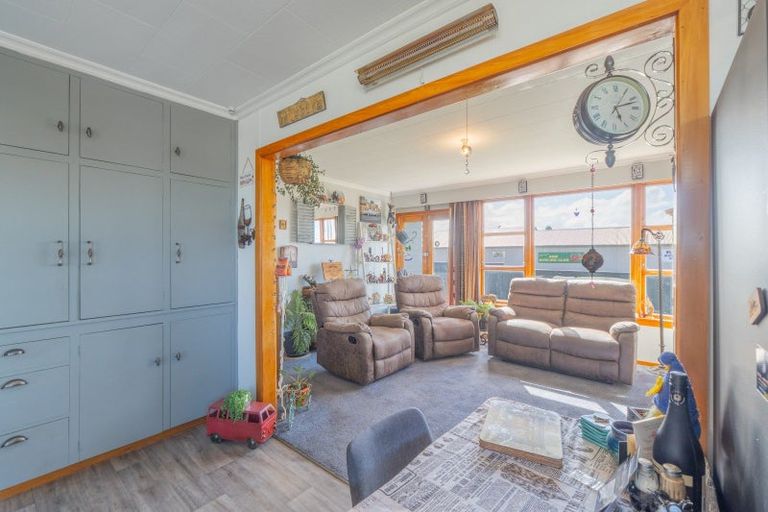 Photo of property in 15 Mcquarrie Street, Kingswell, Invercargill, 9812