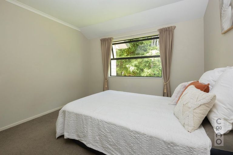 Photo of property in 9 Buttercup Place, Waimauku, 0812
