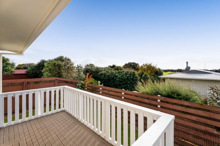 Photo of property in 16a Culzean Grove, Bell Block, New Plymouth, 4312