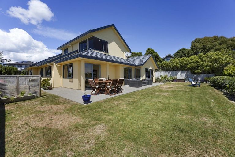 Photo of property in 31 The Masthead, Whitby, Porirua, 5024