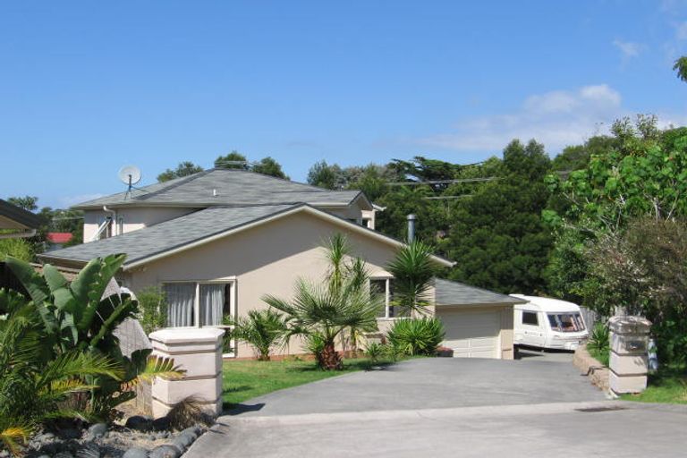 Photo of property in 24 Ian Sage Avenue, Torbay, Auckland, 0630