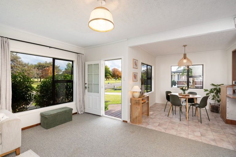 Photo of property in 88 Freyberg Avenue, Tamatea, Napier, 4112