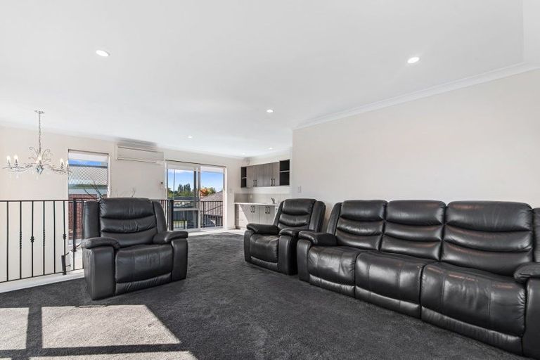 Photo of property in 87 Wairakei Road, Bryndwr, Christchurch, 8053