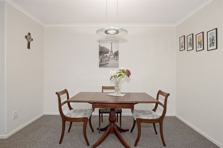 Photo of property in 55 Oakwood Drive, Rangiora, 7400