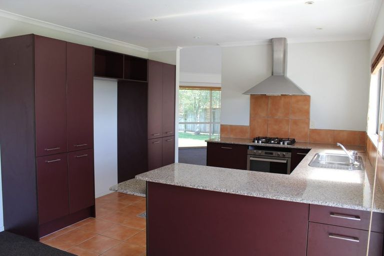 Photo of property in 22 Killeen Place, Flat Bush, Auckland, 2019