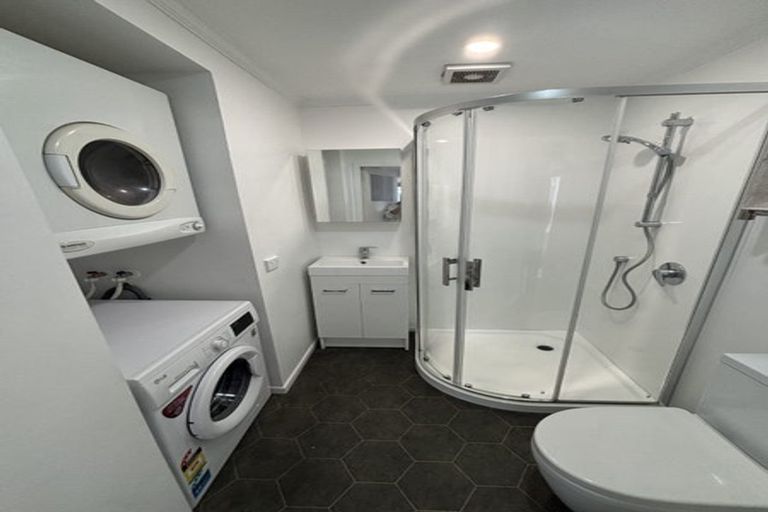 Photo of property in 64 Wallace Street, Mount Cook, Wellington, 6021