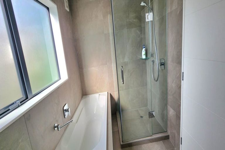 Photo of property in 23 Lockheed Street, Hobsonville, Auckland, 0618