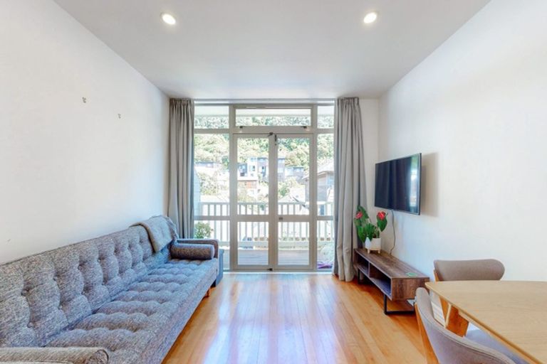 Photo of property in 168u5 Tinakori Road, Thorndon, Wellington, 6011
