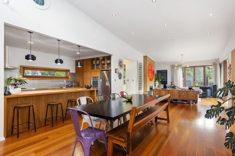 Photo of property in 19r Oceana Drive, Welcome Bay, Tauranga, 3175