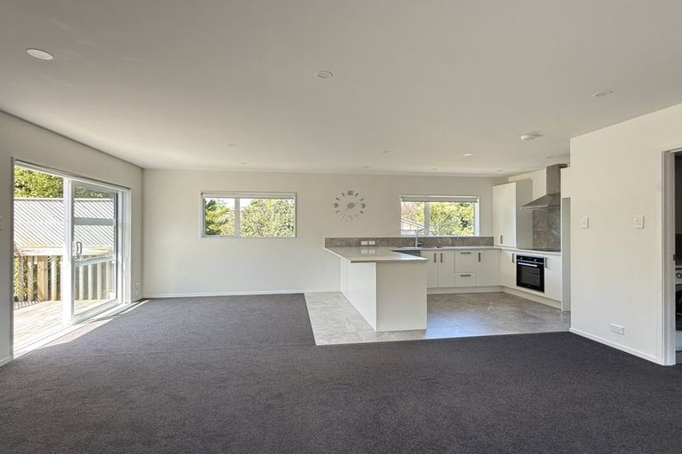 Photo of property in 6 Halder Place, Torbay, Auckland, 0632