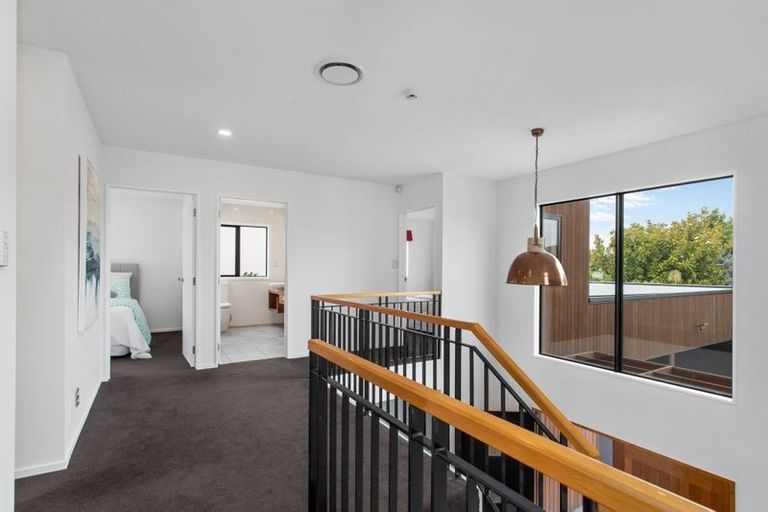 Photo of property in 15 Jane Deans Close, Riccarton, Christchurch, 8011