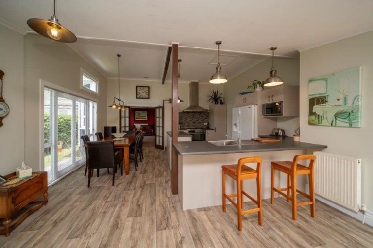 Photo of property in 46 Regan Street, Stratford, 4332