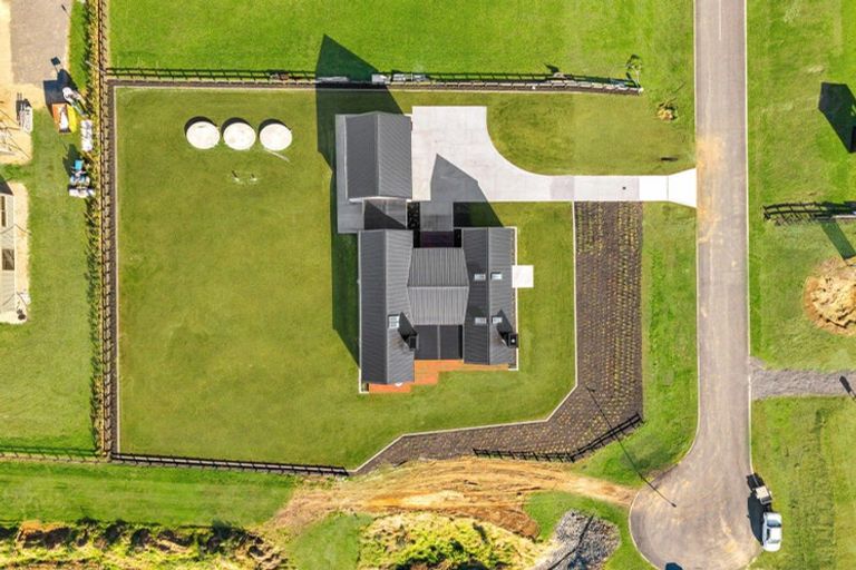 Photo of property in 90 Mangahia Lane, Ngahinapouri, 3882