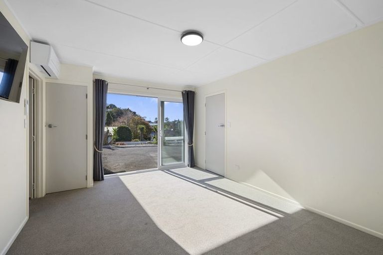 Photo of property in 41 Maratahu Street, Westown, New Plymouth, 4310