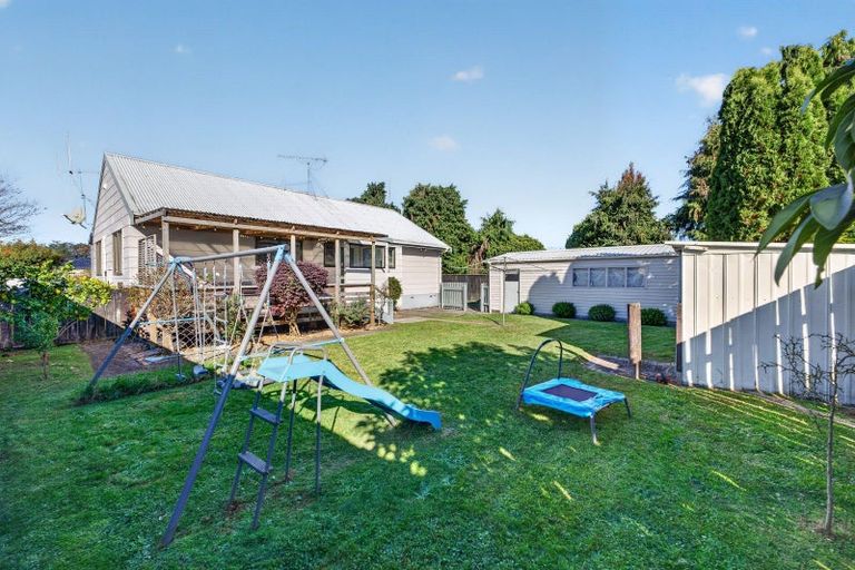 Photo of property in 1 Coventry Road, Melville, Hamilton, 3206