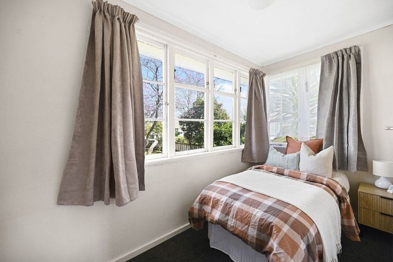 Photo of property in 50 Sare Crescent, Fairfield, Hamilton, 3214