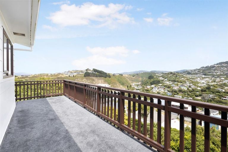 Photo of property in 10a Ceres Crescent, Johnsonville, Wellington, 6037