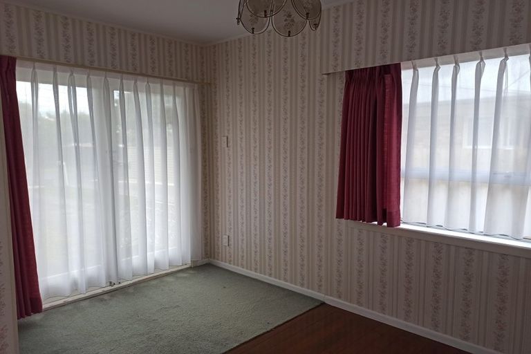 Photo of property in 25 Rutherford Street, Chedworth, Hamilton, 3210