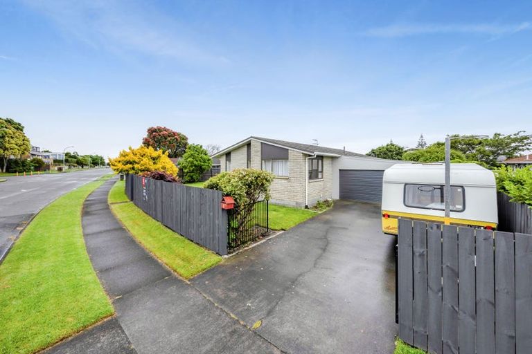 Photo of property in 8 Glamis Avenue, Bell Block, New Plymouth, 4312