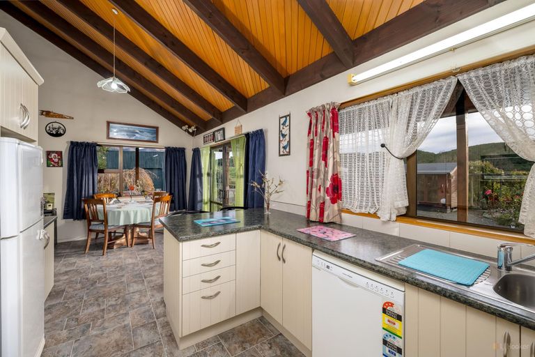 Photo of property in 36 Stanleys Road, Otaio, Timaru, 7971