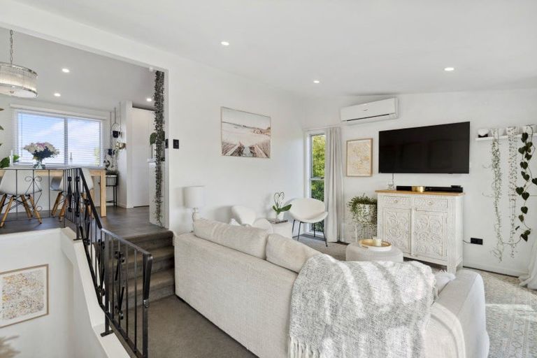 Photo of property in 5/7 Balmain Road, Birkenhead, Auckland, 0626