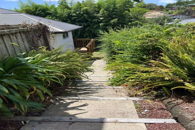 Photo of property in 4 Halder Place, Torbay, Auckland, 0632