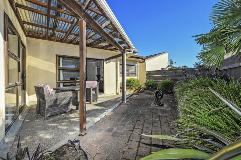 Photo of property in 3/386 Gloucester Street, Taradale, Napier, 4112
