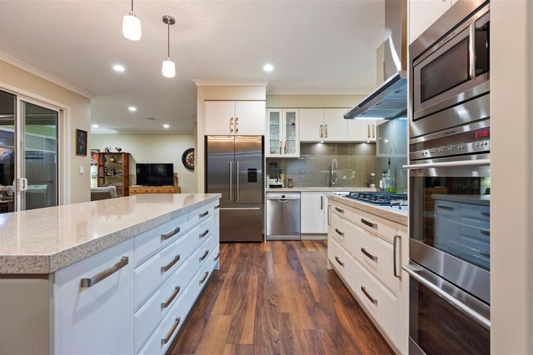 Photo of property in 163 Oriental Parade, Papamoa Beach, Papamoa, 3118