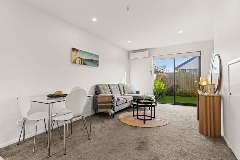 Photo of property in 12/231 Marine Parade, New Brighton, Christchurch, 8061