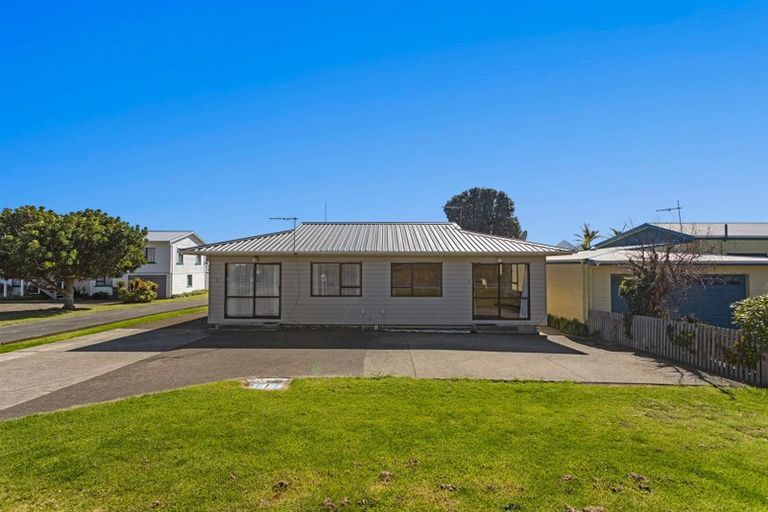 Photo of property in 1 Pohutukawa Avenue, Ohope, 3121