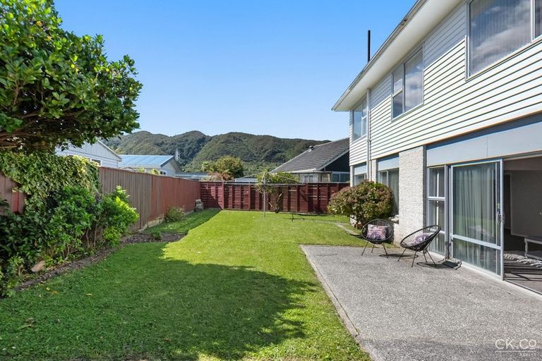 Photo of property in 5 Ferretti Grove, Avalon, Lower Hutt, 5011
