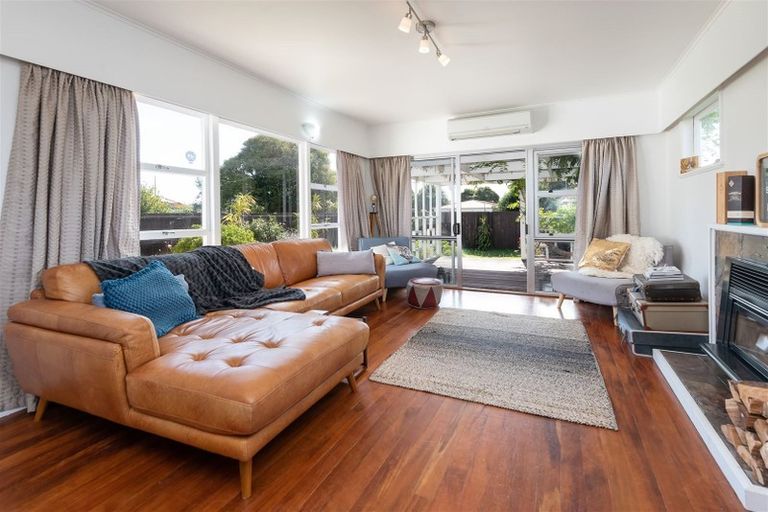 Photo of property in 114 Browns Road, Manurewa, Auckland, 2102