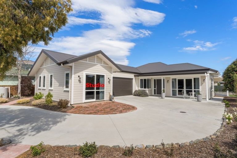 Photo of property in 15 Florence Street, Richmond, 7020