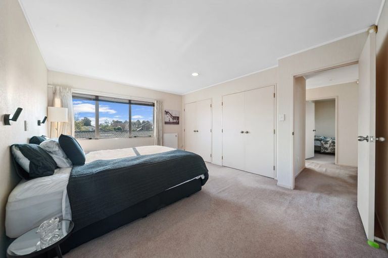 Photo of property in 1/7 Camden Place, Papatoetoe, Auckland, 2025