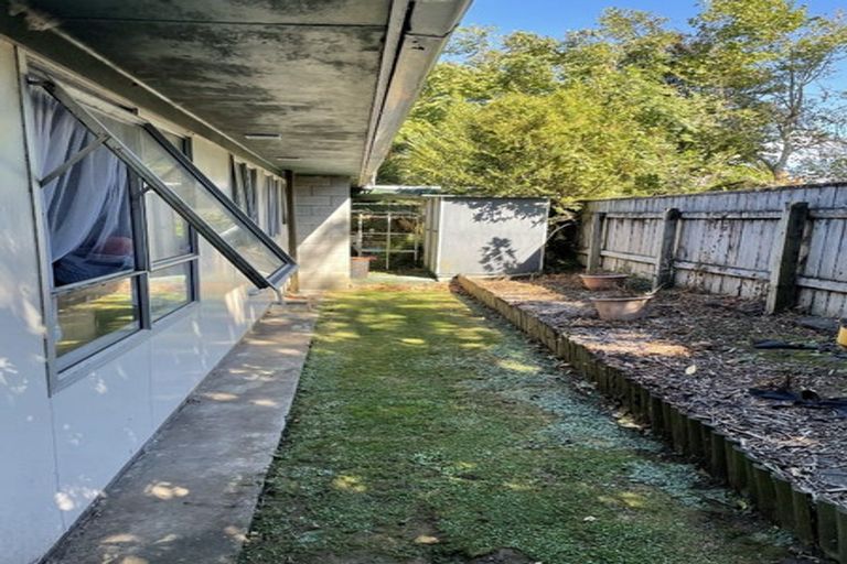 Photo of property in 2c Tawa Street, Inglewood, 4330