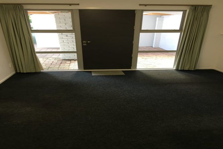 Photo of property in 130 Smart Road, Glen Avon, New Plymouth, 4372