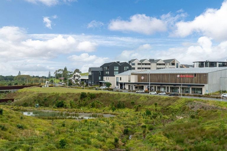 Photo of property in 29 Streamview Way, Long Bay, Auckland, 0630