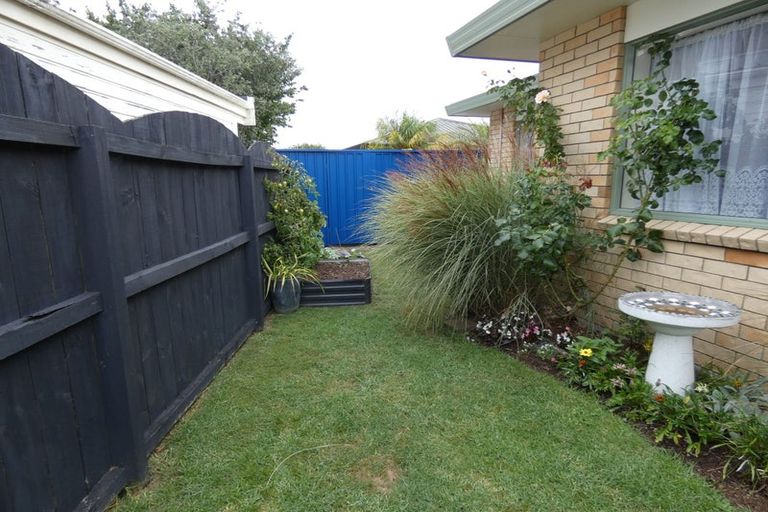 Photo of property in 3 Kimshee Way, Tuakau, 2121