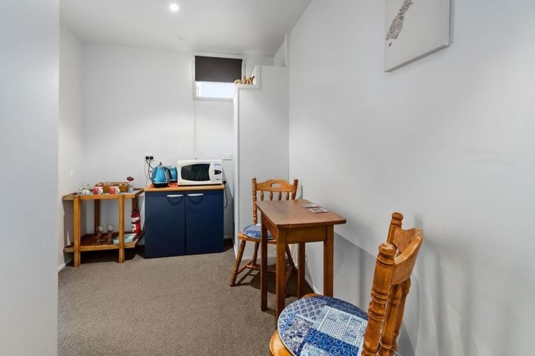 Photo of property in 1/46 Weatherly Road, Torbay, Auckland, 0630