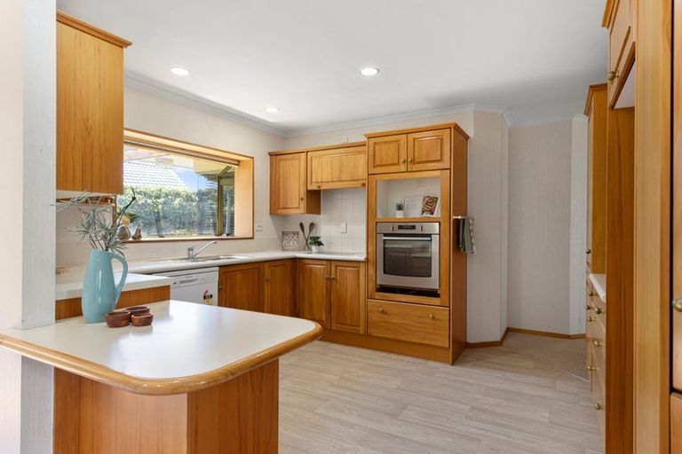 Photo of property in 23 Santa Monica Drive, Papamoa Beach, Papamoa, 3118